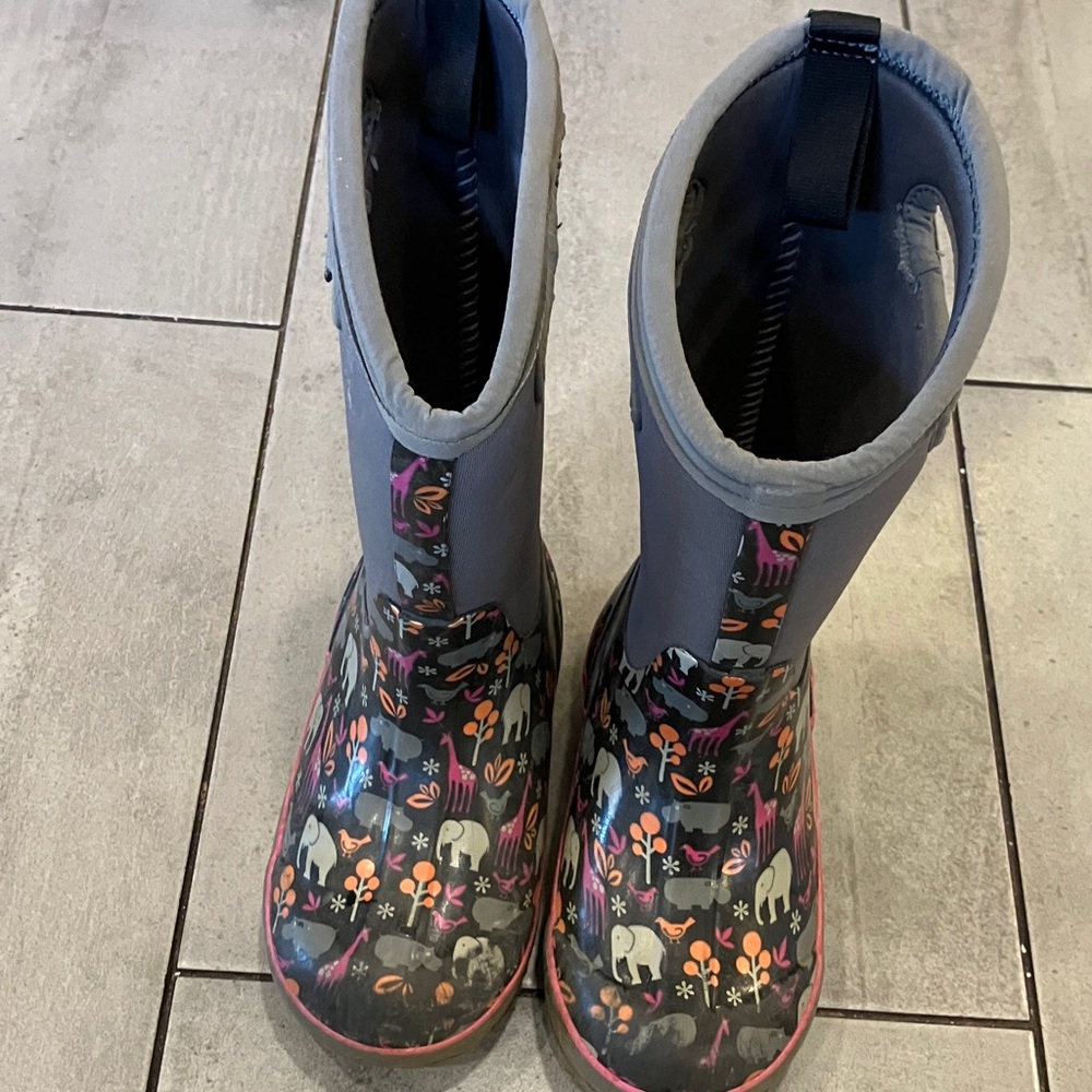 Bogs Kids Black and Gray Animal Print Rain Boots